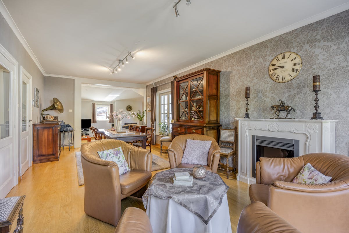 Riante zorgwoning/kangoeroewoning met loods te koop - foto 4