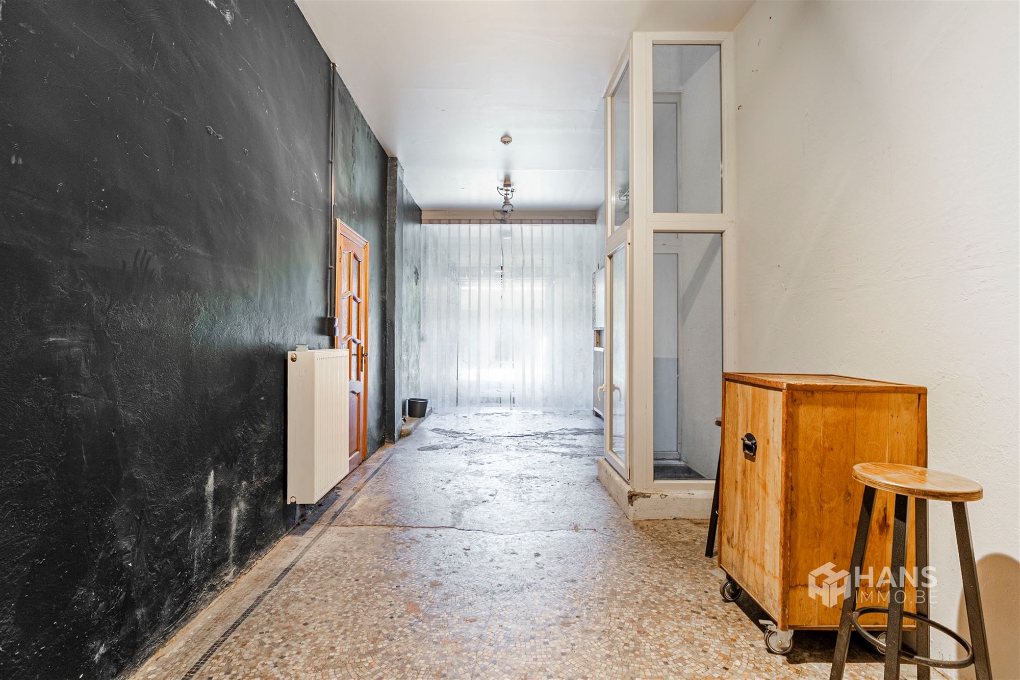 Ruime garage met berging (90m²) in Antwerpen (2060) - foto 5