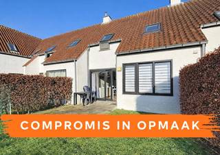 Instapklare en volledig gemeubelde woning, rustig gelegen in het domein Ysermonde te Nieuwpoort-Bad, op een uitstekende ligging nabij het...