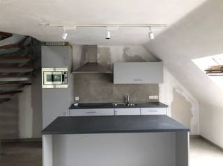 Appartement in een gebouw met 4 woningen. Bewoonbare oppervlakte 114m². Goed gelegen tussen Stekene en St-Gillis-Waas met een vlotte verbinding...
