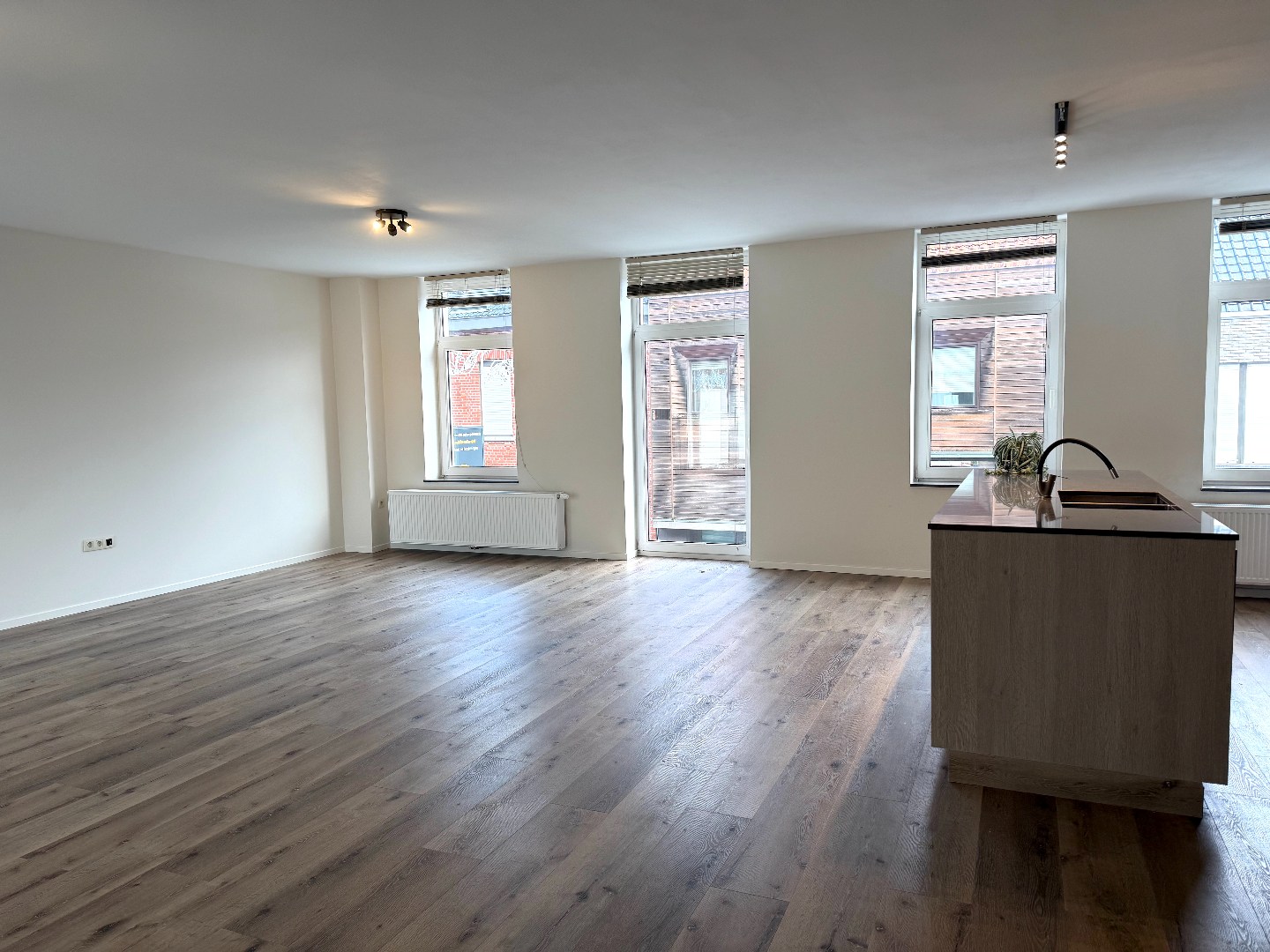 Prachtig, groot appartement in het centrum van Wevelgem! - foto 3