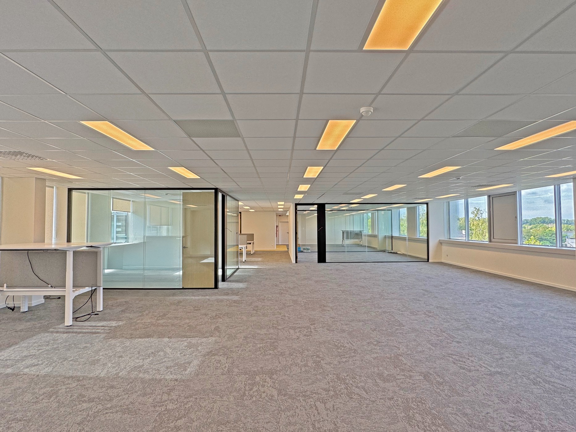 Multifunctionele kantoorruimtes te huur in het Axxes Business Park - foto 5