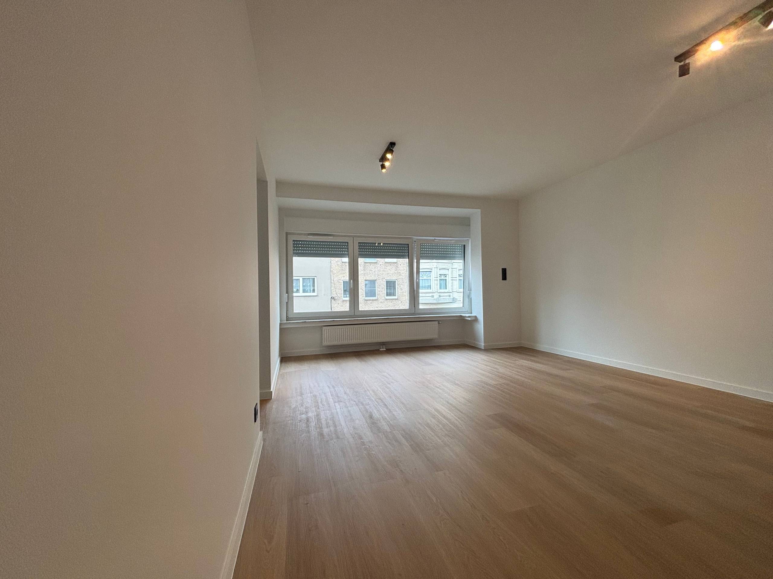 Apartment for rent in Blankenberge with 2 bedrooms - photo 4