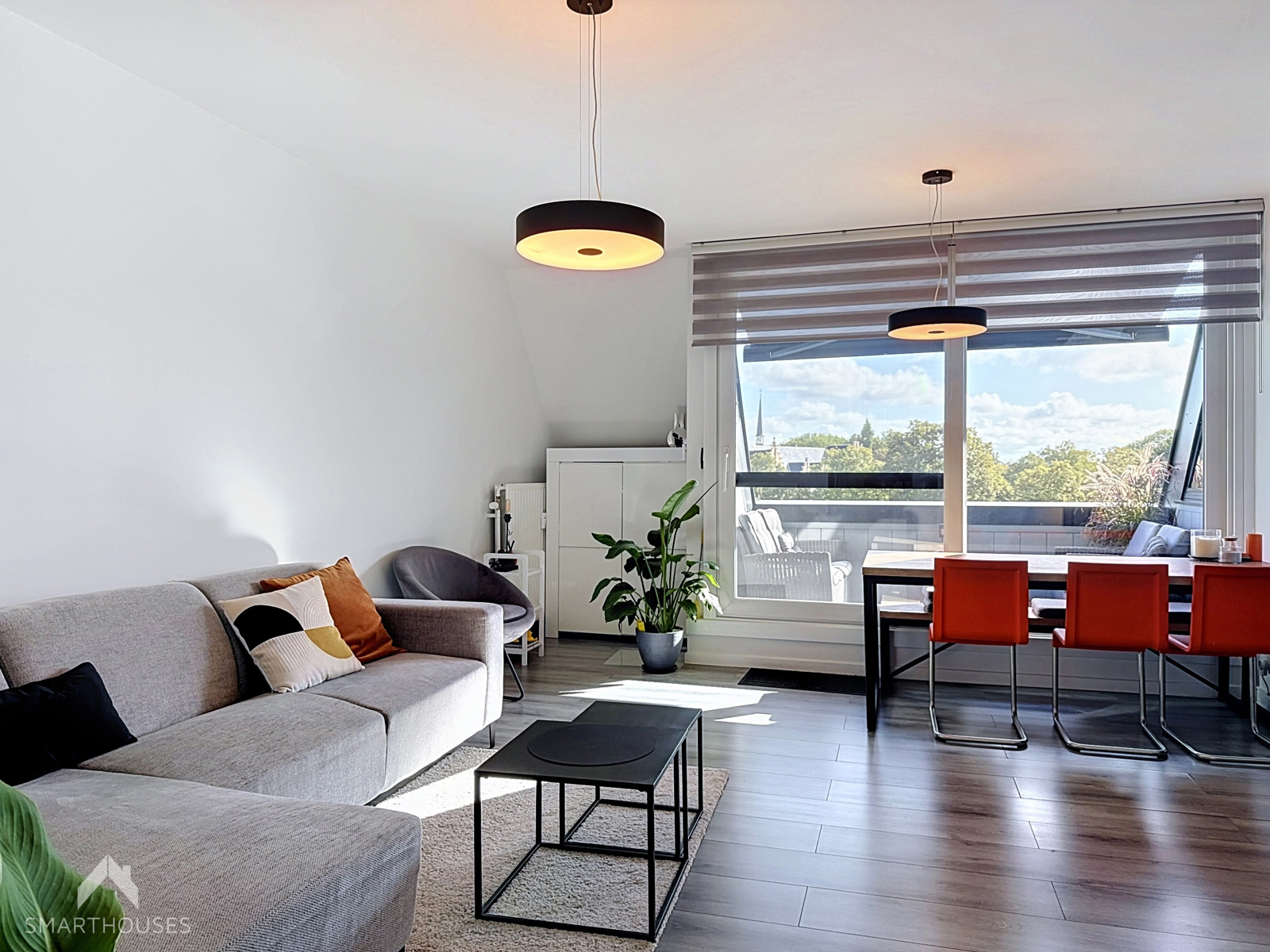 Instapklaar 2 -slprks appartement met terras en staanplaats - foto 3