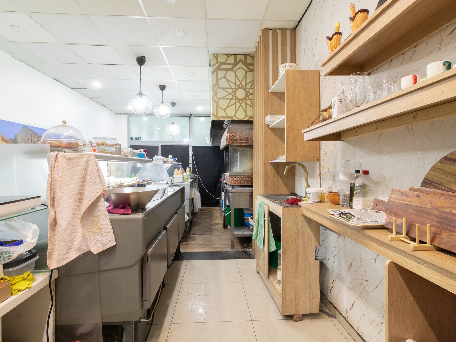 Handelspand met 2 appartementen op toplocatie - foto 5