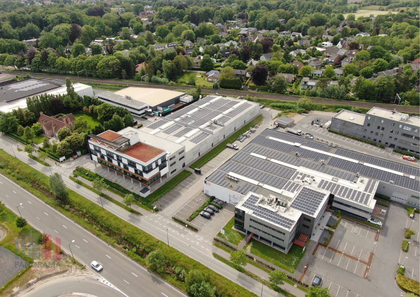 Magazijnen met kantoorruimte te huur aan The Loop Gent - foto 2