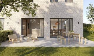 Deze woning telt 3 ruime slaapkamers, een aangenaam leefterras met tuin en een bureauruimte op het gelijkvloers. Door de grote raampartijen aan...