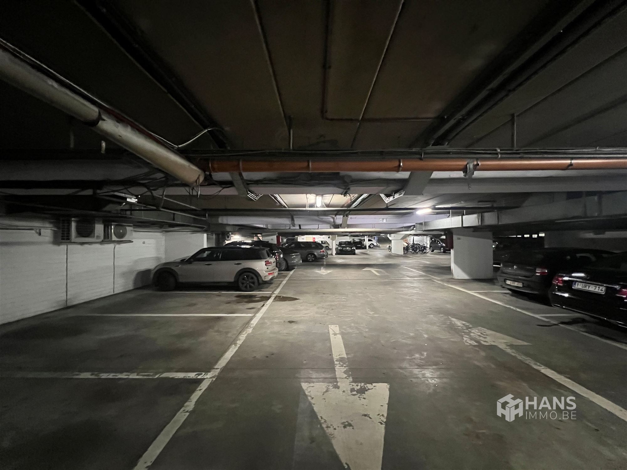 Parking souterrain au cœur du quartier des diamantaires - photo 3