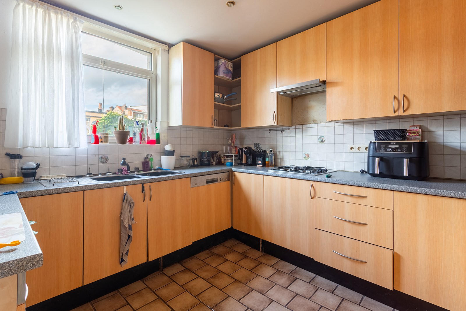Ruim te renoveren duplex-appartement met 3 slpk en tuin - foto 4