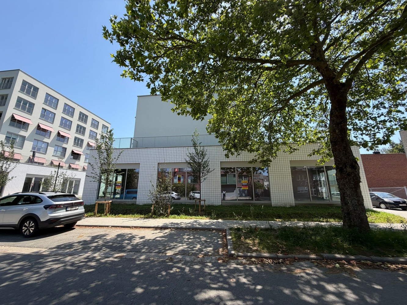 Commercial for rent in Aalst - photo 2