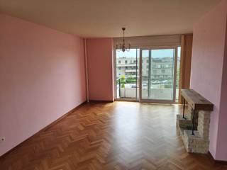 Ik verkoop mijn appartement op de derde verdieping van een verzorgd appartementsgebouw met lift, gelegen in de rustige residentie Park Nieuwen Hove...
