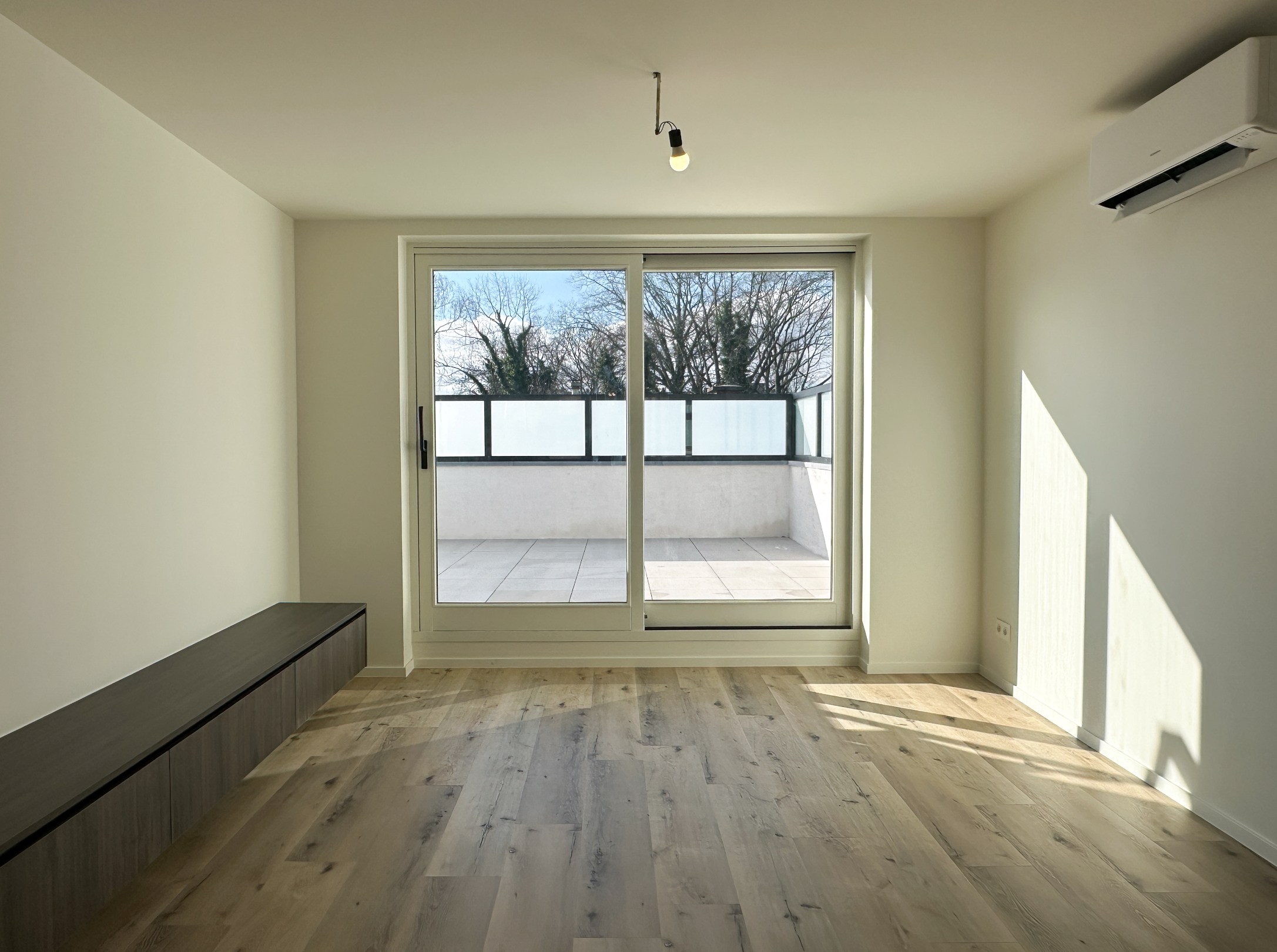 Energiezuinige woning met 3 slaapkamers en garage nabij het centrum - foto 4