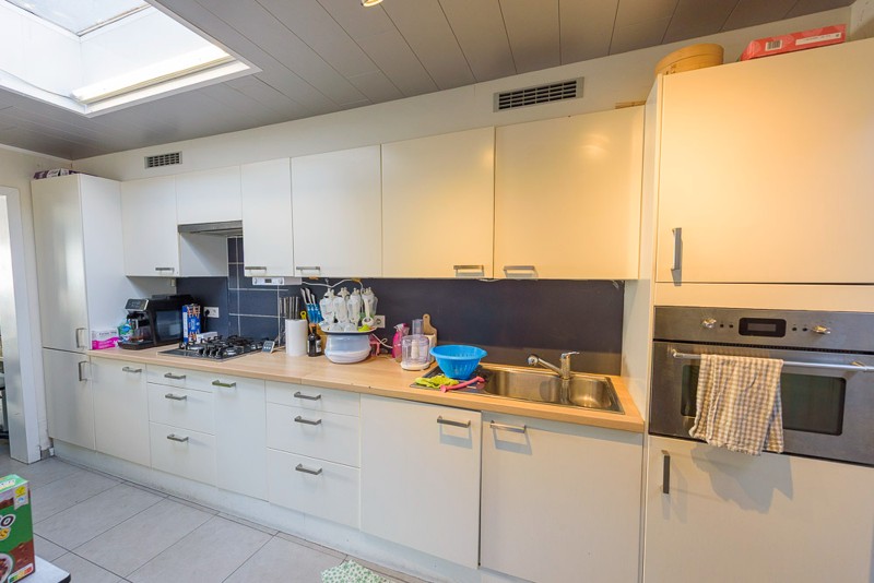 Op te frissen woning met 3 slaapkamers - foto 4