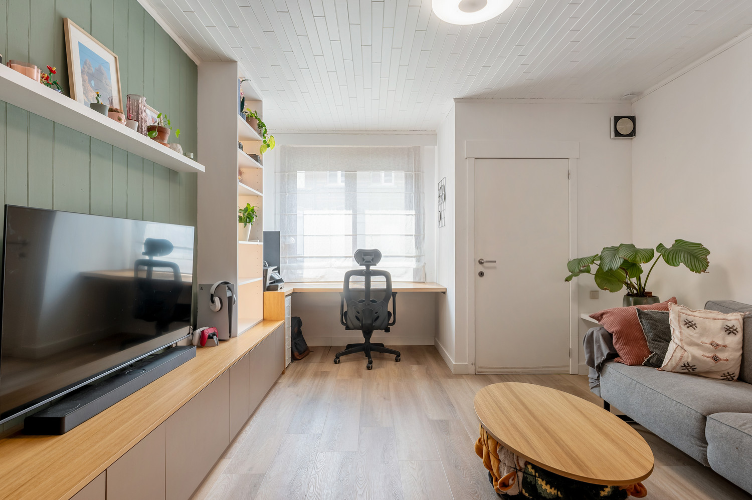 Rijwoning, 1 tot 2 slaapkamers, zolder, stadstuin. - foto 5