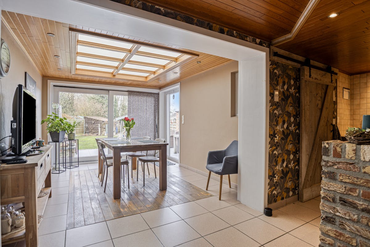 Maison à vendre à Vlamertinge avec jardin, garage et 3 chambres - photo 4