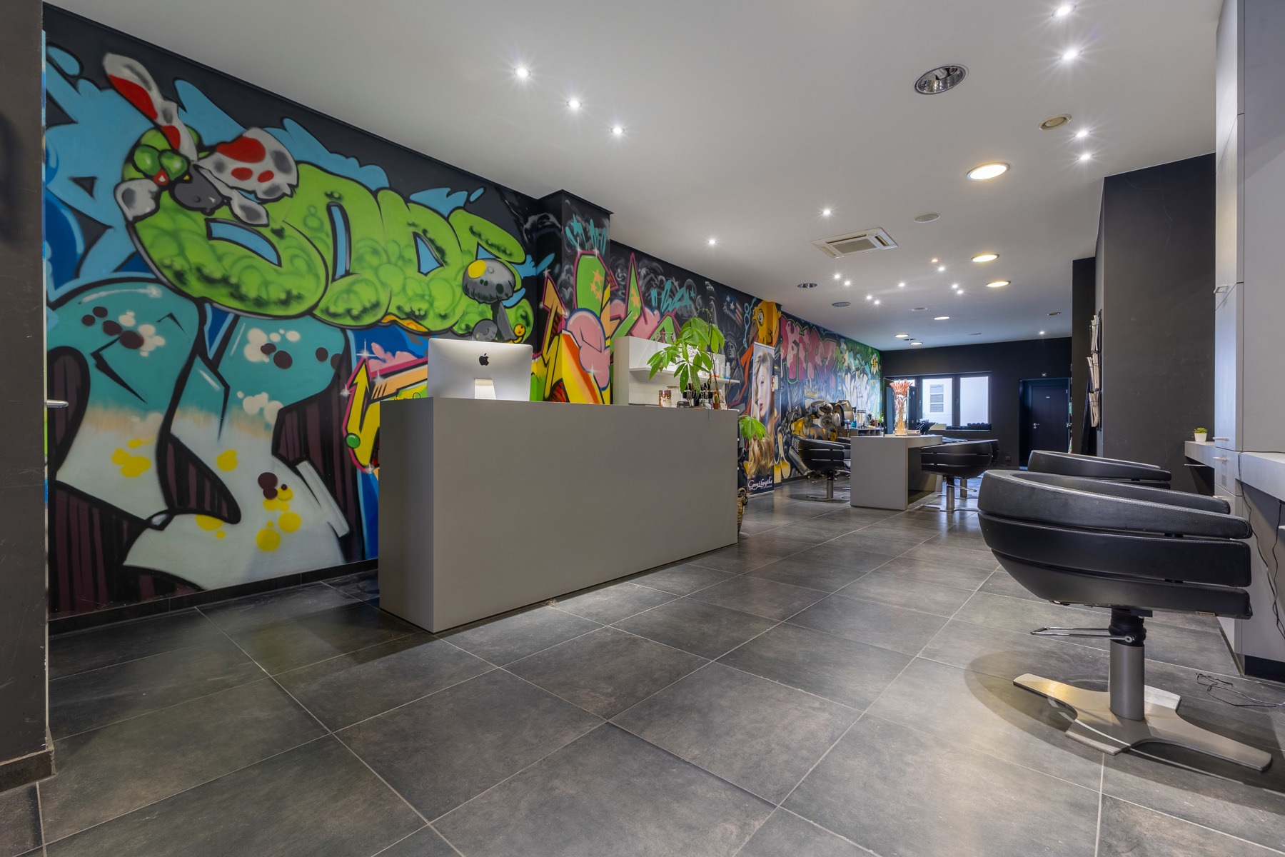 Commercial for sale in Halle - photo 4