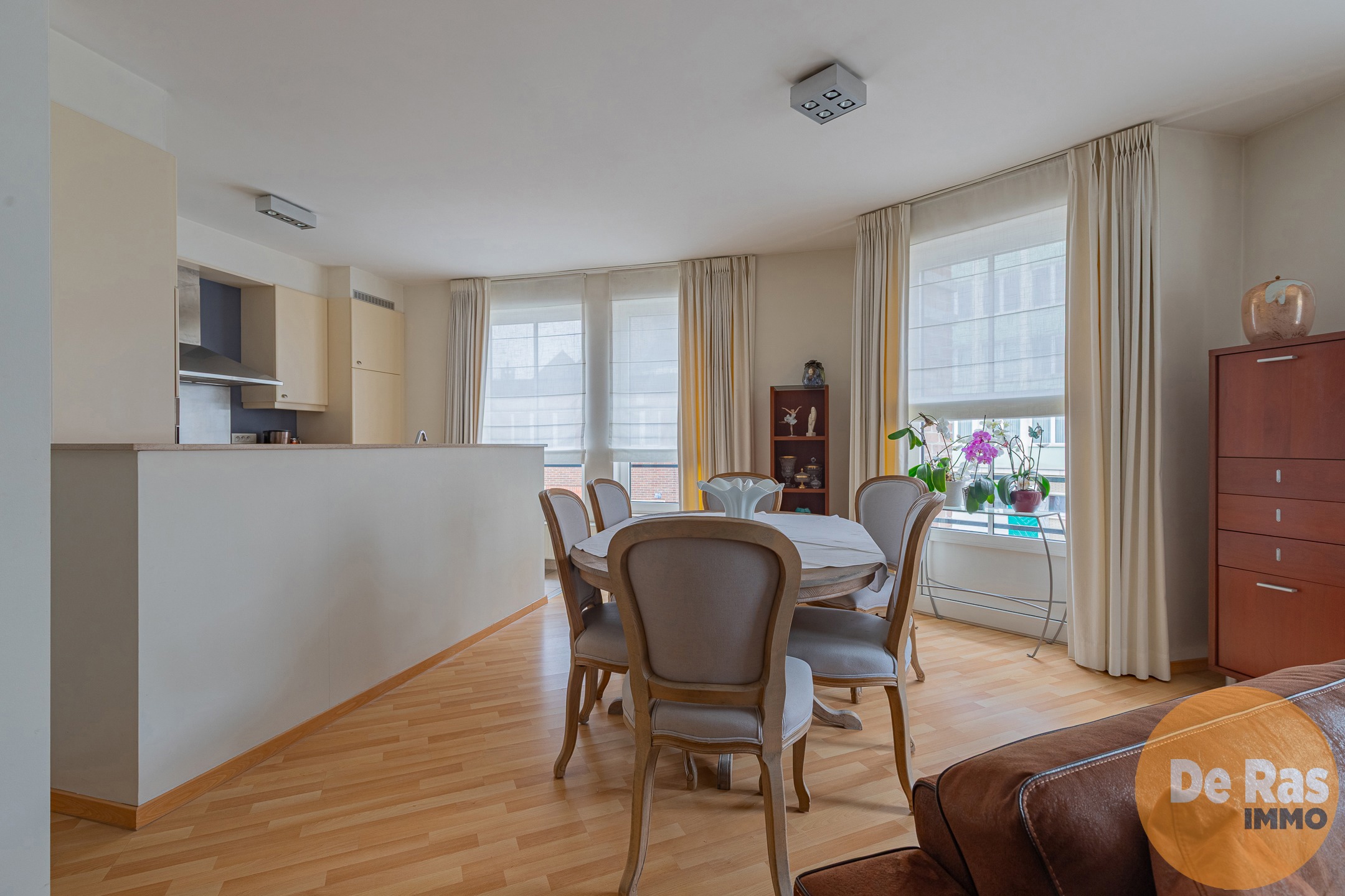 WETTEREN - Instapklaar appartement met 2 kamers in centrum - foto 4