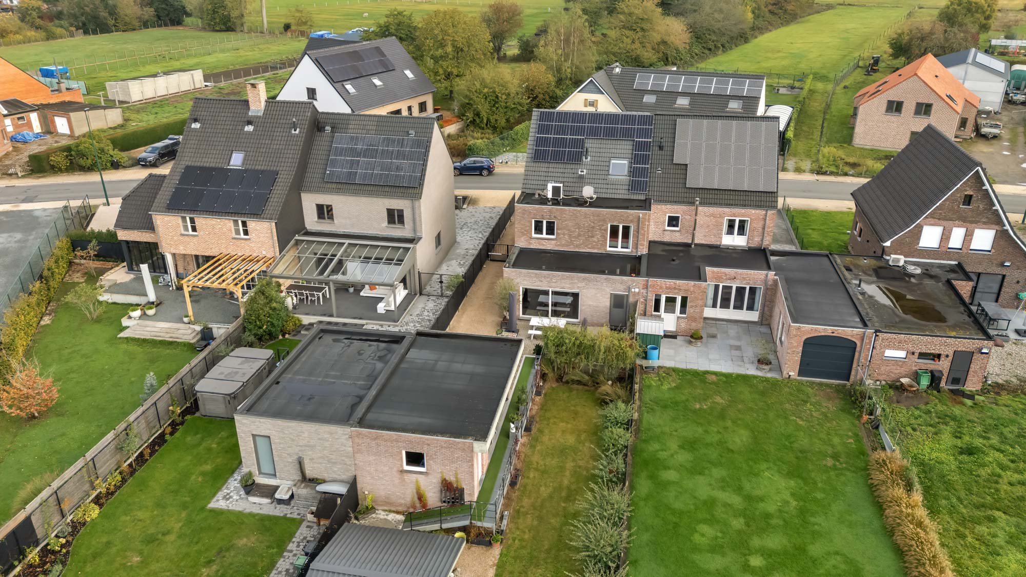 Instapklare, goed onderhouden woning op gunstige locatie - foto 4