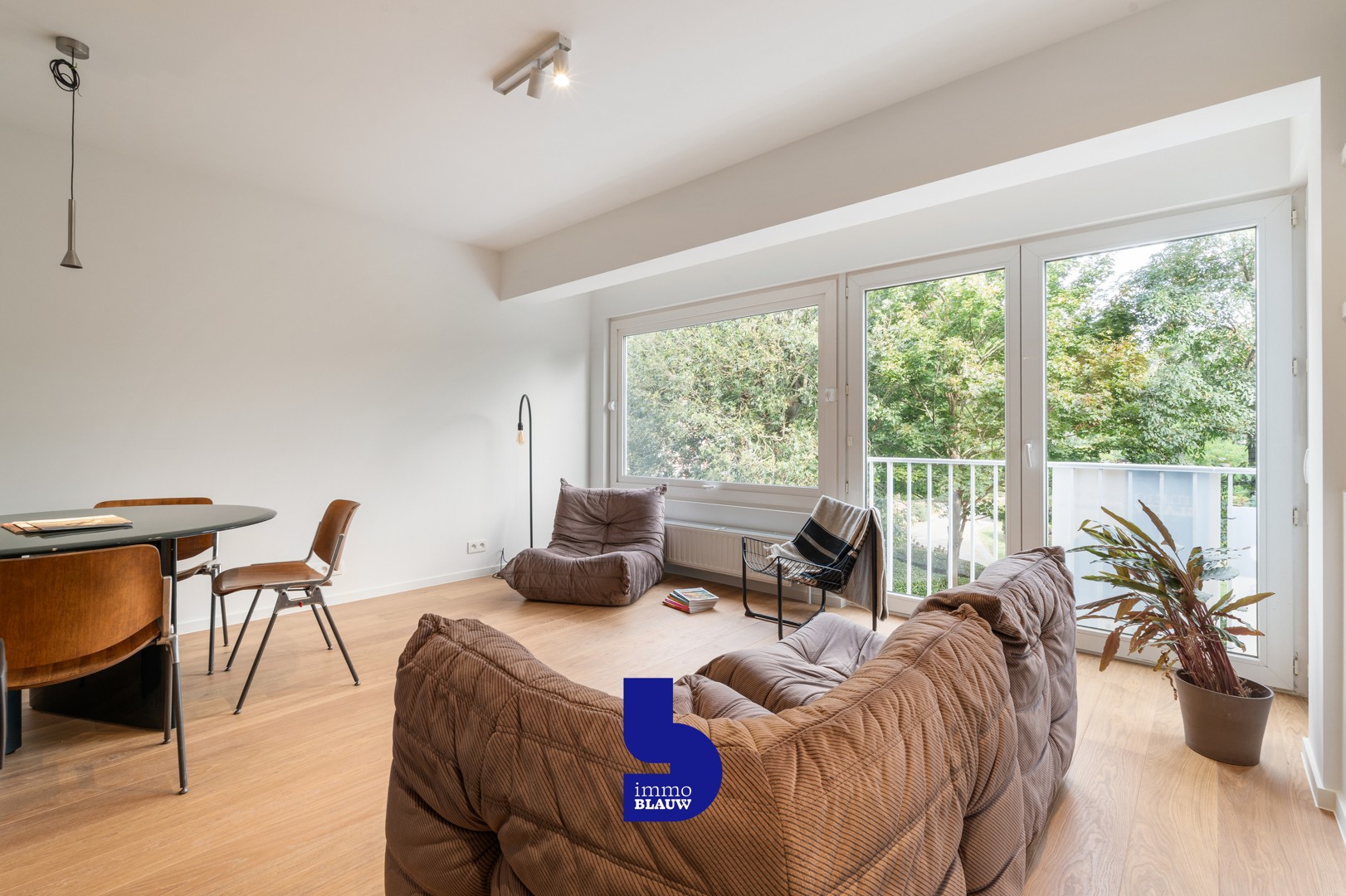 Gerenoveerd appartement met zicht op groen. - foto 3