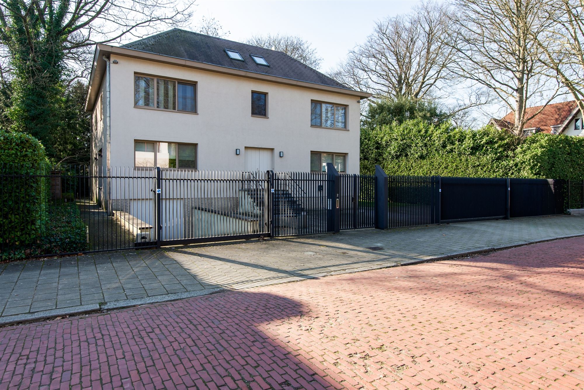 Exclusieve energiezuinige vrijstaande villa te Wilrijk - foto 2