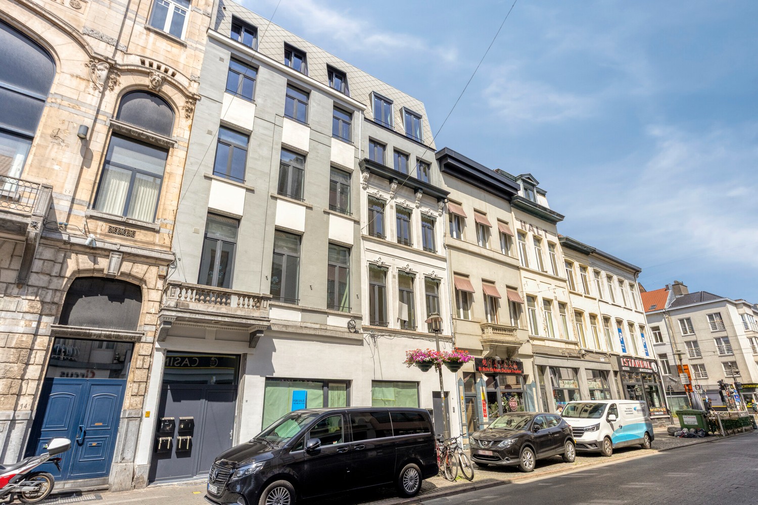 Gerenoveerd 2-slaapkamerappartement met terras in hartje Antwerpen - foto 2