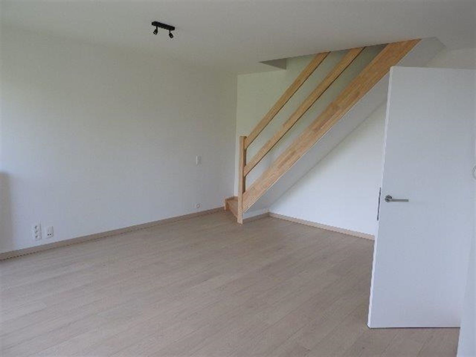 Apartment for rent in Wilrijk with 2 bedrooms - photo 3