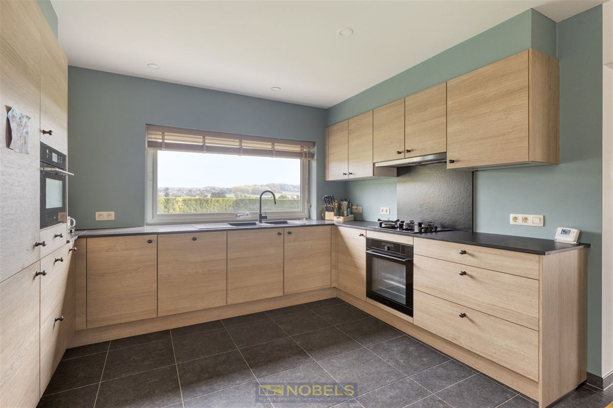 Te huur, instapklare, charmante woning met tuin te Ronse - photo 5