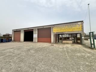 Commercial à louer à Moorslede