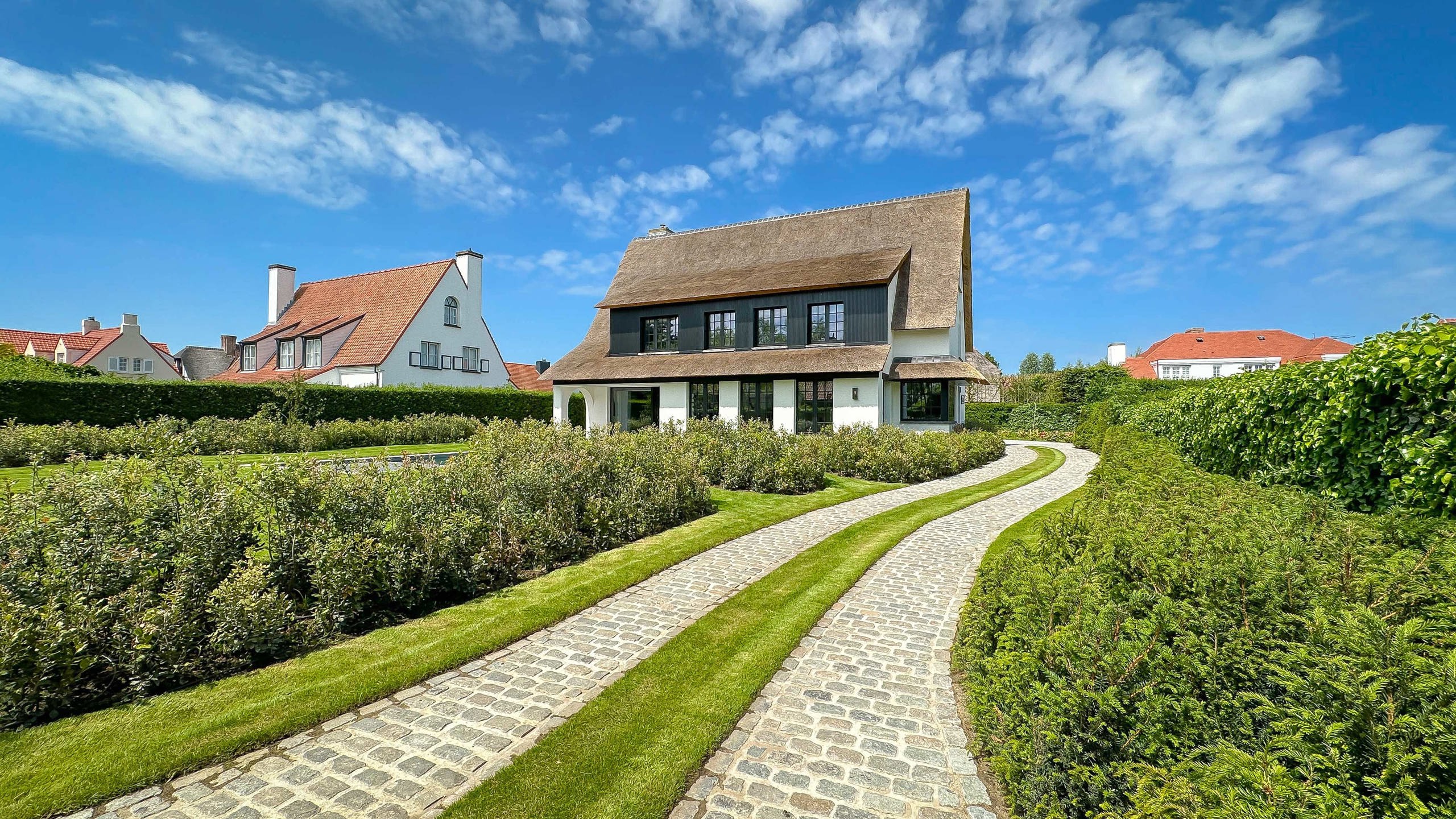 House for sale in Knokke-Heist with 6 bedrooms - photo 2