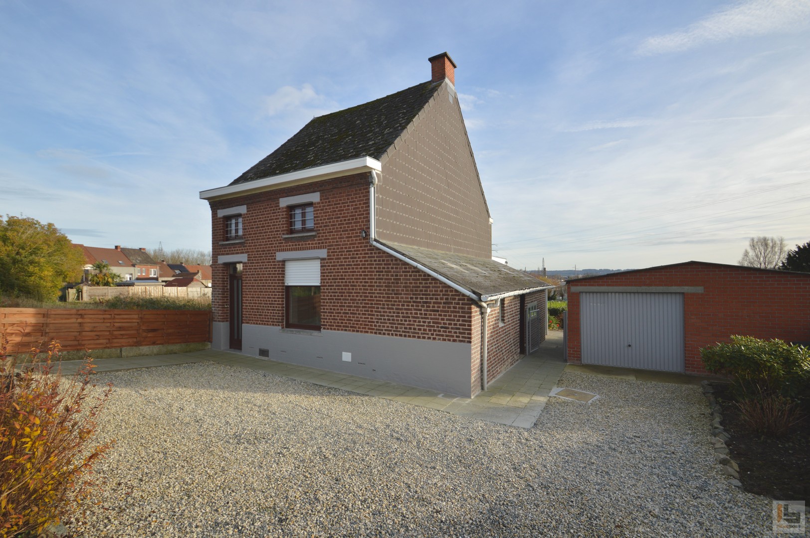 Zeer goed onderhouden woning met tuin en fraai vergezicht. - photo 1