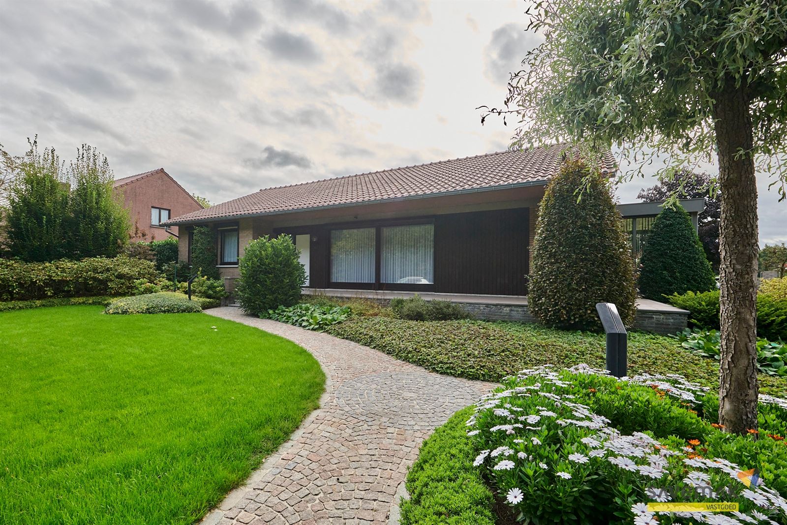 Gelijkvloers wonen met veel licht en geen voor- of achterburen - foto 3