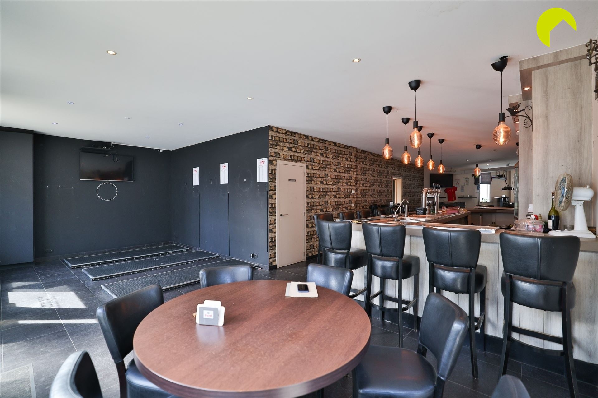 Commercial à vendre à Lint avec 3 chambres - photo 5