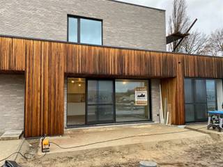 Bezoeken kunnen niet telefonisch ingepland worden, huurprofiel is verplicht:Klik op BEZOEK AANVRAGEN op onze website (www.immo-zone.be) en boek...