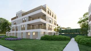 Tellhove is een eigentijds nieuwbouwproject, gelegen aan de Ringlaan in Zandhoven. In deze aantrekkelijke woonomgeving worden 27 stijlvolle appartementen gerealiseerd met een sterke focus op wooncomfort, duurzaamheid en architecturale kwaliteit.<br /><br />De appartementen zijn ontworpen met bijzondere aandacht voor ruimte, licht en leefkwaliteit. Grote raampartijen en ruime terrassen creëren een aangename verbinding tussen binnen en buiten, terwijl de doordachte indelingen zorgen voor optimaal wooncomfort. De hedendaagse architectuur geeft het project een eigentijdse uitstraling die harmonieus aansluit bij de omgeving en tegelijk een herkenbare plaats inneemt in het straatbeeld. Bovendien worden ruime afwerkingsbudgetten voorzien voor keuken, sanitair en vloerafwerking, waardoor toekomstige bewoners hun appartement kunnen personaliseren volgens hun eigen smaak en woonwensen.<br /><br />Ook op vlak van energieprestaties kiest Tellhove resoluut voor de toekomst. De appartementen voldoen aan de BEN-normen en worden uitgerust met geothermische warmtepompen, vloerverwarming en passieve koeling. Zonnepanelen, hoogwaardige isolatie en een energiezuinig ventilatiesysteem D met warmterecuperatie zorgen voor een aangenaam binnenklimaat, een uitzonderlijk wooncomfort en een laag energieverbruik. Dankzij het gunstige E-peil genieten kopers bovendien gedurende de eerste vijf jaar van een vermindering op de onroerende voorheffing. Daarnaast beschikt elk appartement over een kelder- en fietsenberging met laadmogelijkheid voor elektrische fietsen en is er een centraal systeem voorzien voor het laden van elektrische wagens. Voor extra comfort zijn ondergrondse autostaanplaatsen en kelderbergingen beschikbaar, die mee aangekocht worden tegen meerprijs.<br /><br />Dankzij de centrale ligging bevinden winkels, scholen, horeca, sportfaciliteiten en openbaar vervoer zich op korte afstand. Tellhove combineert de rust van een aangename woonomgeving met de voordelen van een levendige gemeente, waardoor het project zowel interessant is voor eigen bewoning als voor investeerders die op zoek zijn naar een duurzame en waardevaste investering.<br /><br />De verkoop gebeurt onder het btw-stelsel. Onder de geldende voorwaarden kunnen kopers bovendien genieten van het verlaagde btw-tarief van 6%, wat Tellhove niet alleen aantrekkelijk maakt voor wie op zoek is naar een nieuwe thuis, maar ook voor investeerders die kiezen voor een duurzame en toekomstgerichte verhuring.