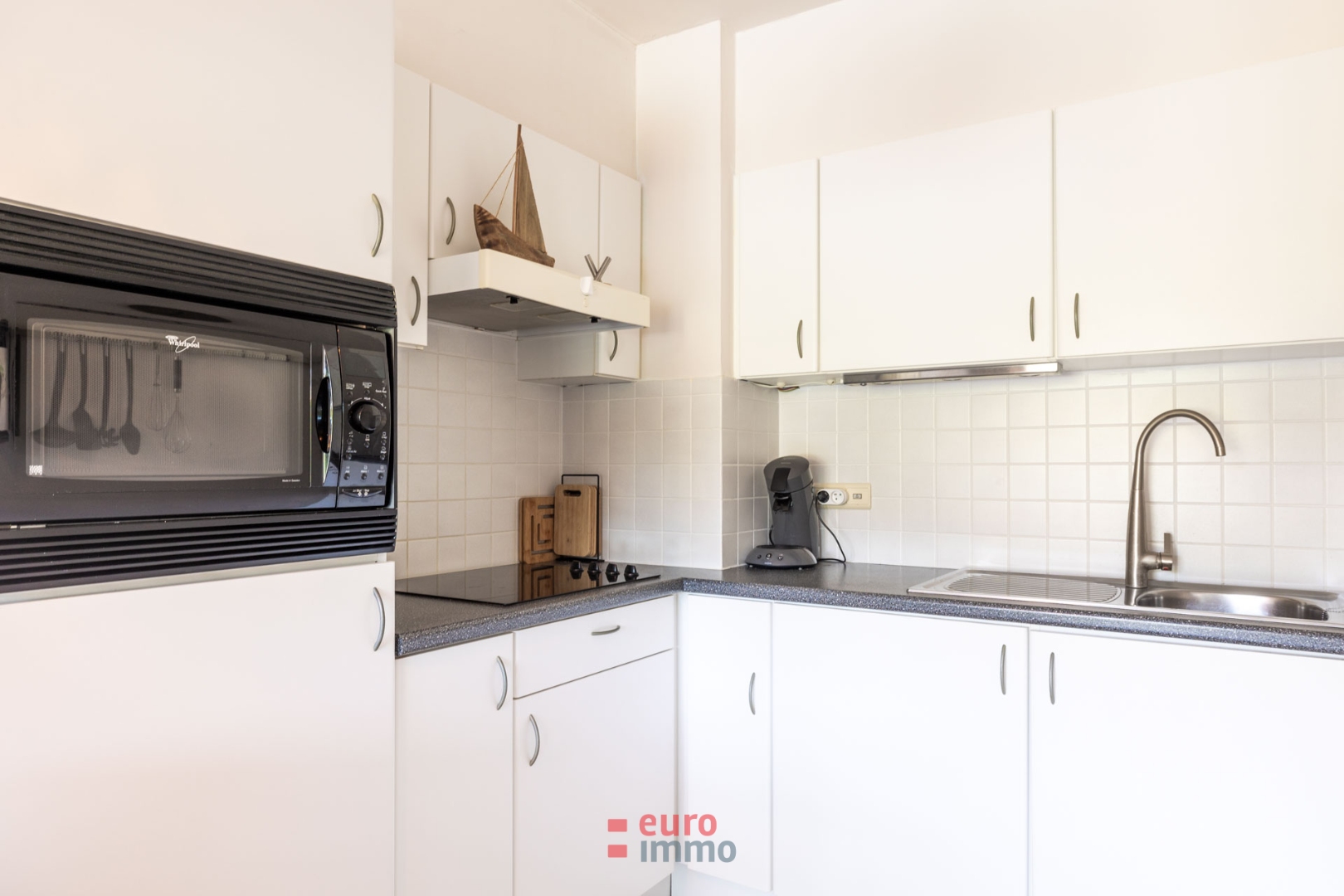 Gelijkvloerse studio met ruim terras. - foto 4