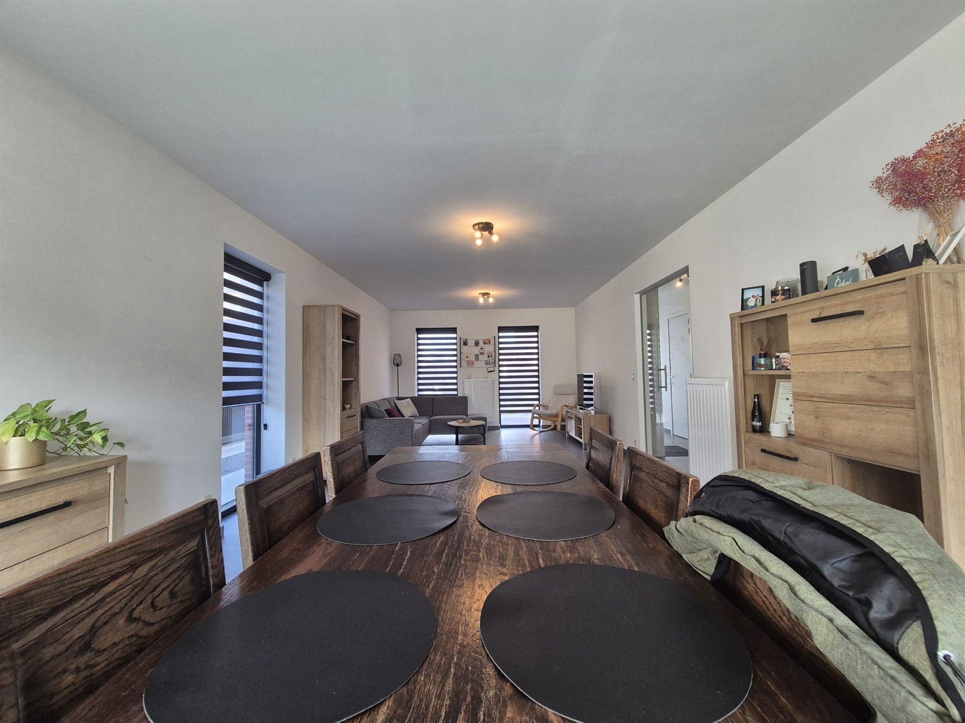 Ruime energiezuinige woning in rustige straat. - foto 4