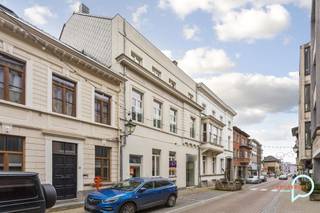 Voor meer info of een bezoek contacteer Sebastian op het nummer 0497 12 60 26 of mail naar sebastian@properties-makelaars.beZeer goed onderhouden...