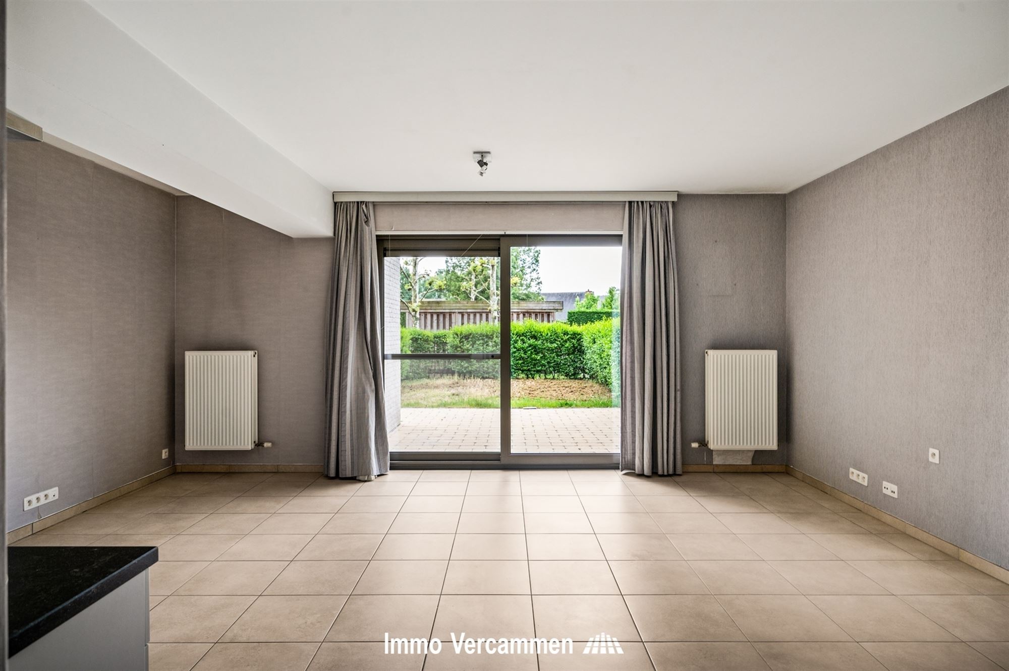 Lichtrijk gelijkvloers appartement met privatieve tuin in Putte - foto 3