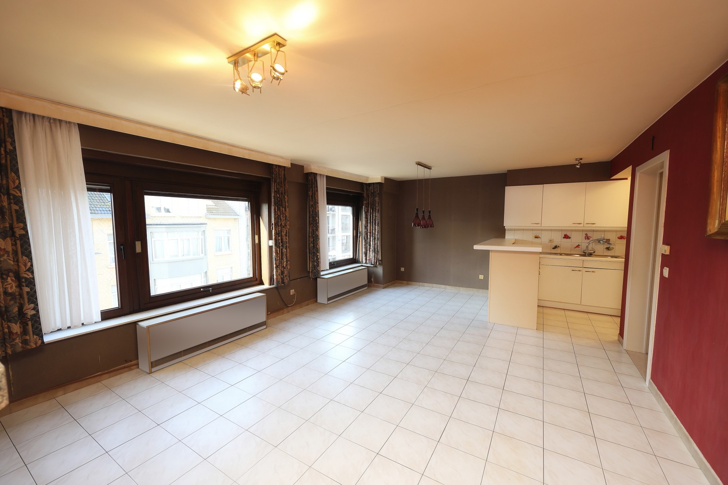 Ruim en lichtrijk appartement met 3 slaapkamers in Oostende ! - foto 4