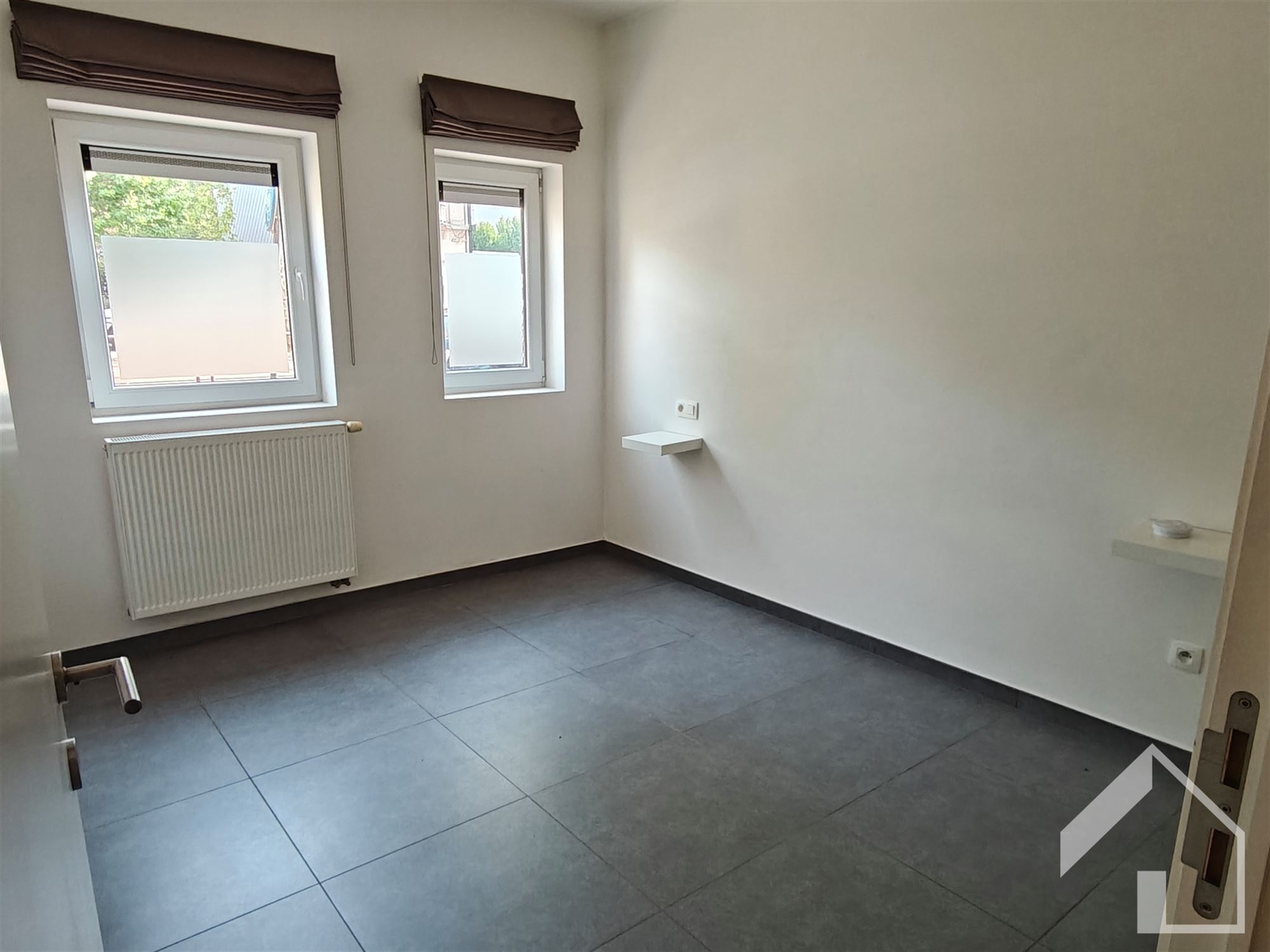 Instapklaar gelijkvloersappartement met 1 slk - foto 5