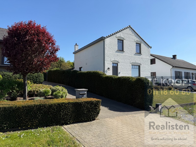 House for sale in As with 3 bedrooms - photo 1