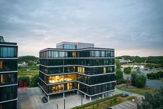 Instapklare kantoren van 244 m² te huur op een toplocatie. Dankzij de strategische ligging aan The Loop, nabij station Gent-Sint-Pieters...