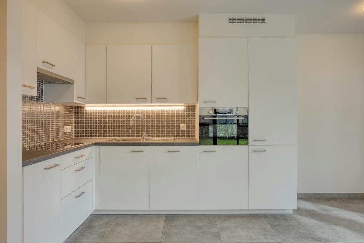 Appartement met 2 slaapkamers en tuintje in centrum Koksijde - foto 5