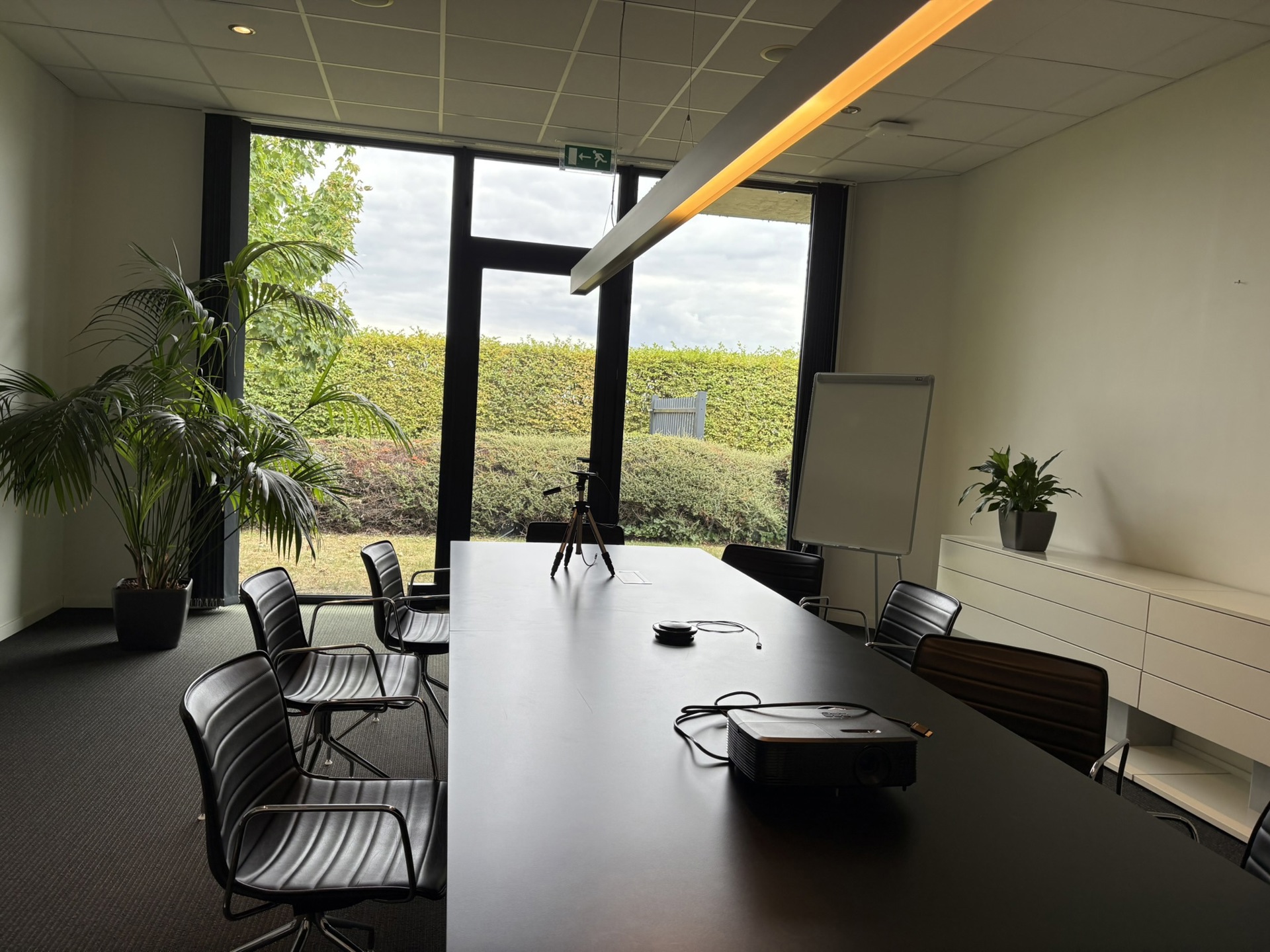 Te Koop: Kantoren en opslag met uitbreidingspotentieel  - foto 5