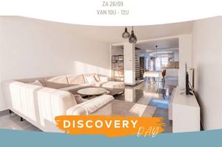 DISCOVERY DAY: Zat. 26/09 van 10u - 12u. Kom als eerste deze woning ontdekken! Opgelet, enkel op afspraak.www.wolvestraat108.beVolledig instapklare gezinswoning mét tuin.Op zoek naar een ruime, volledig instapklare gezinswoning mét 4 slaapkamers op een toplocatie? Deze verzorgde woning combineert comfortabele leefruimtes met een prachtig aangelegde tuin, ideaal om in alle rust te genieten. Gelegen in een rustige straat, op wandelafstand van het AZ Glorieux, de Kleine en Grote Markt en vlakbij scholen, winkels en alle dagelijkse voorzieningen. De uitstekende ligging en het instapklare karakter maken van deze woning de ideale thuis voor elk gezin. Plan vandaag nog uw bezoek en laat u aangenaam verrassen!