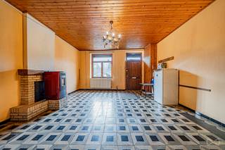 Idéalement située à Villers-le-Temple (Nandrin), à deux pas de la Route du Condroz et de toutes les commodités, venez découvrir cette propriété...