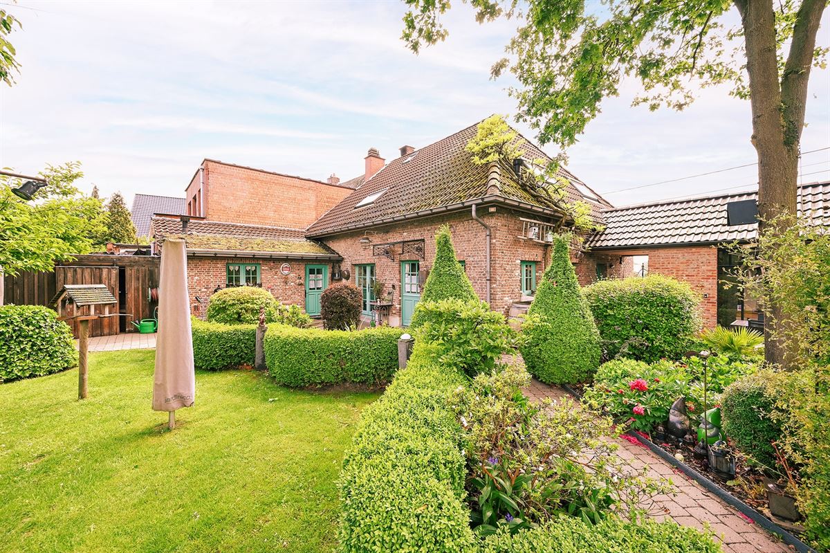 Supergezellige woning met 2 weilanden op grens Lint/Boechout/Lier - foto 1