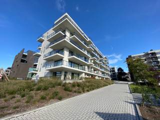 📍 Zuiderlaan 1B bus 5.2, WaregemOntdek dit prachtige nieuwbouwappartement op de 5de verdieping van Residentie Volte, waar je geniet van een...