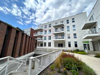 Deze assistentiewoning is rustig gelegen en toch in het centrum van Geel, op wandelafstand van De Markt van Geel, winkels, het cultuurcentrum...