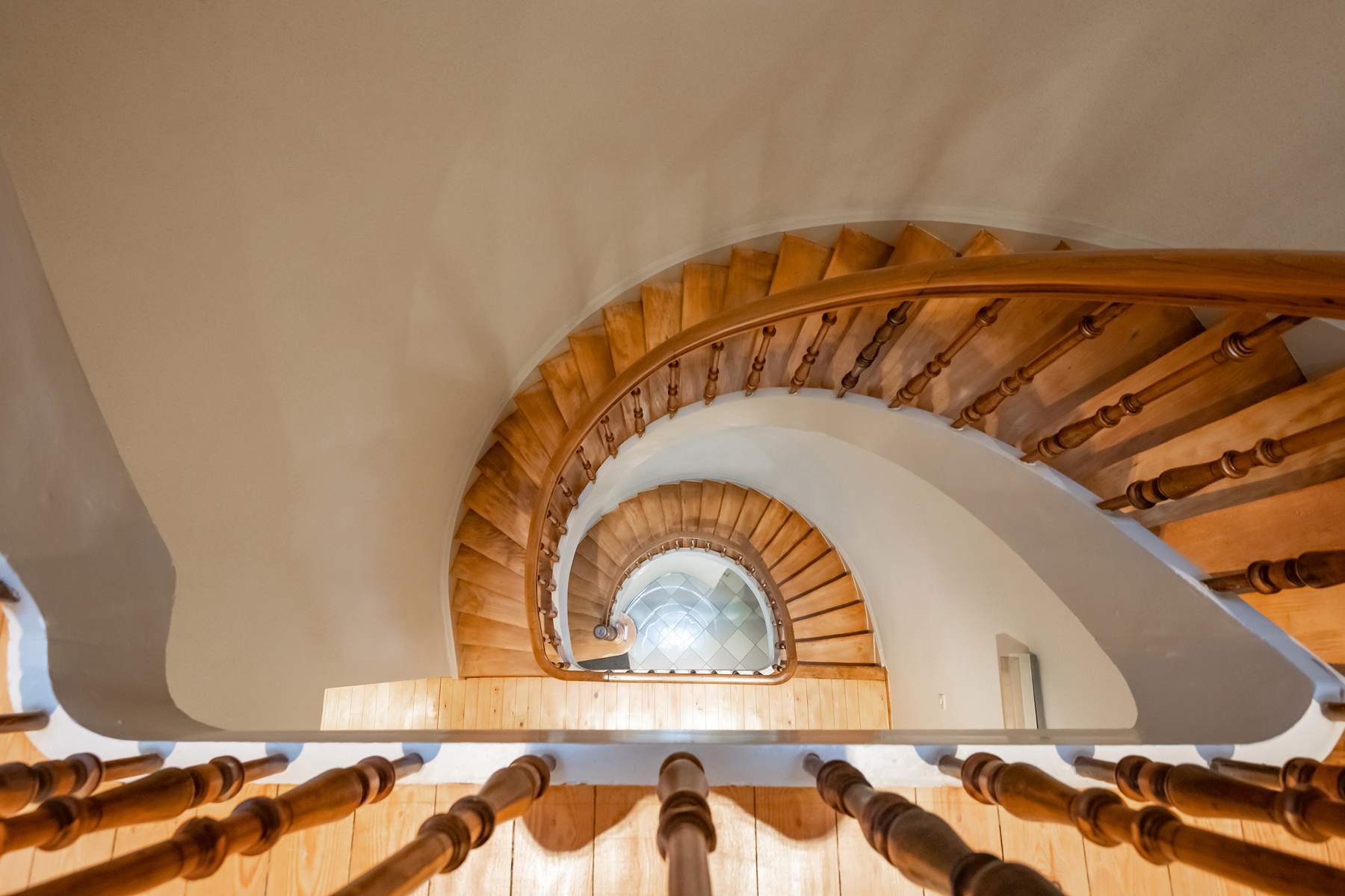 Ruim en lichtrijk appartement aan Bourlaschouwburg - foto 3